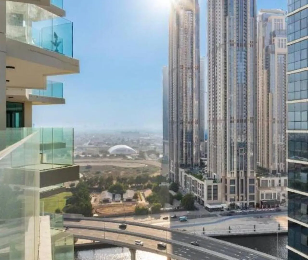 Loft-Style Studio - Canal View - Fully Furnished - Near Dubai Mall - Burj Khalifa